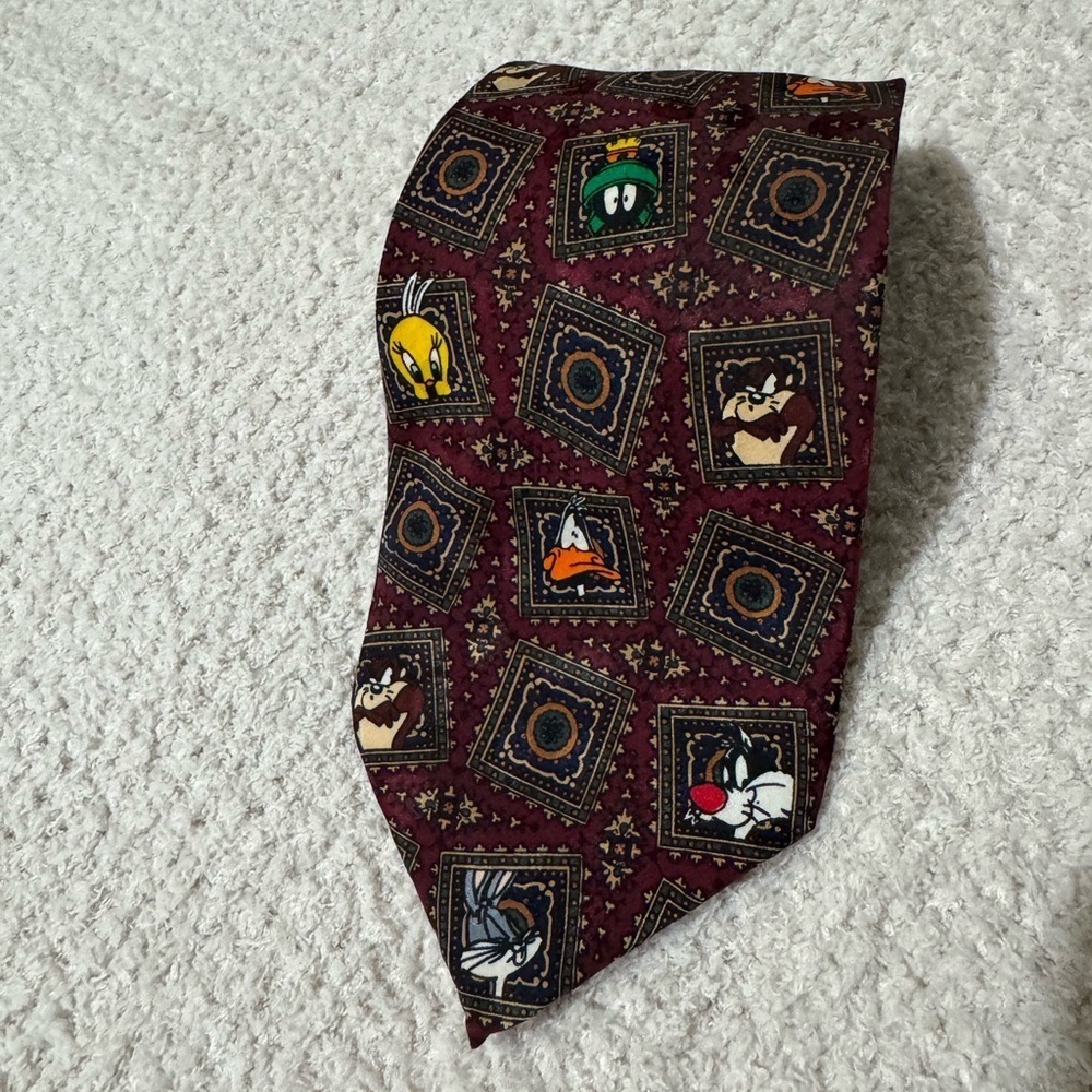 Warner Bros. Looney Tunes Mania Character Pattern silk hand made Tie Vintage